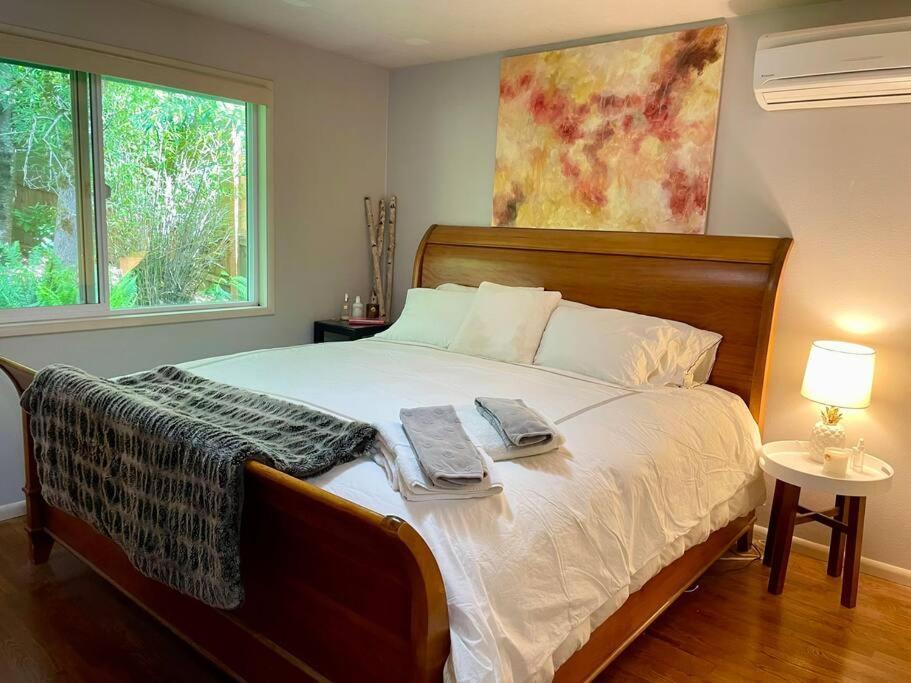 Ferienhaus Forest Gallery- Mid-century Modern With Views